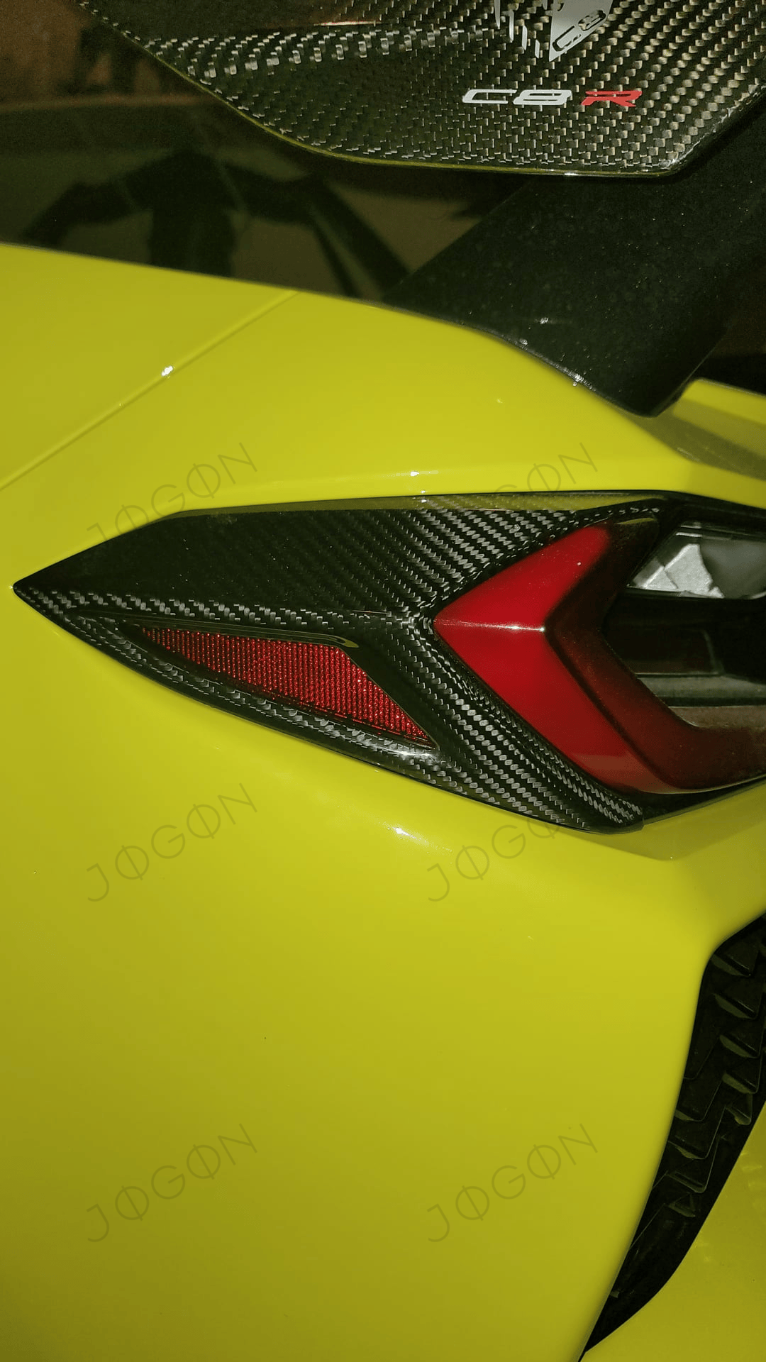 Rear Tailight Side Lamp Frame Cover Trim Dry Carbon Fiber for Corvette C8 D1WT0111A