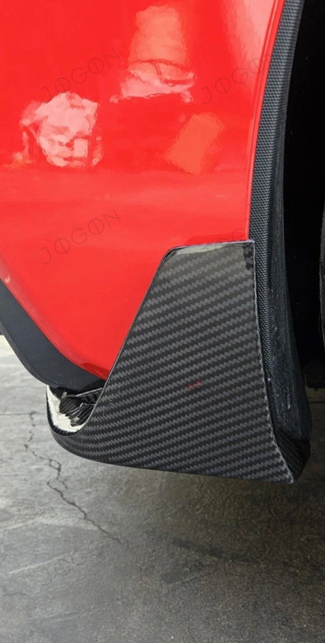 Rear Spats Bumper Skirts Dry Carbon Fiber for Corvette C8 D1WT0106