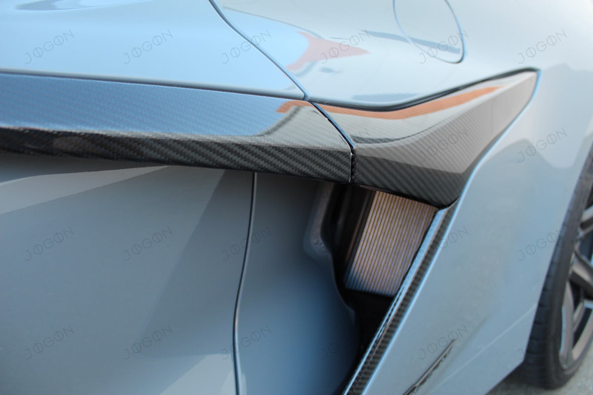 Side Fender Vent Scoop Boomerang Dry Carbon Fiber for Corvette C8 D1WT033