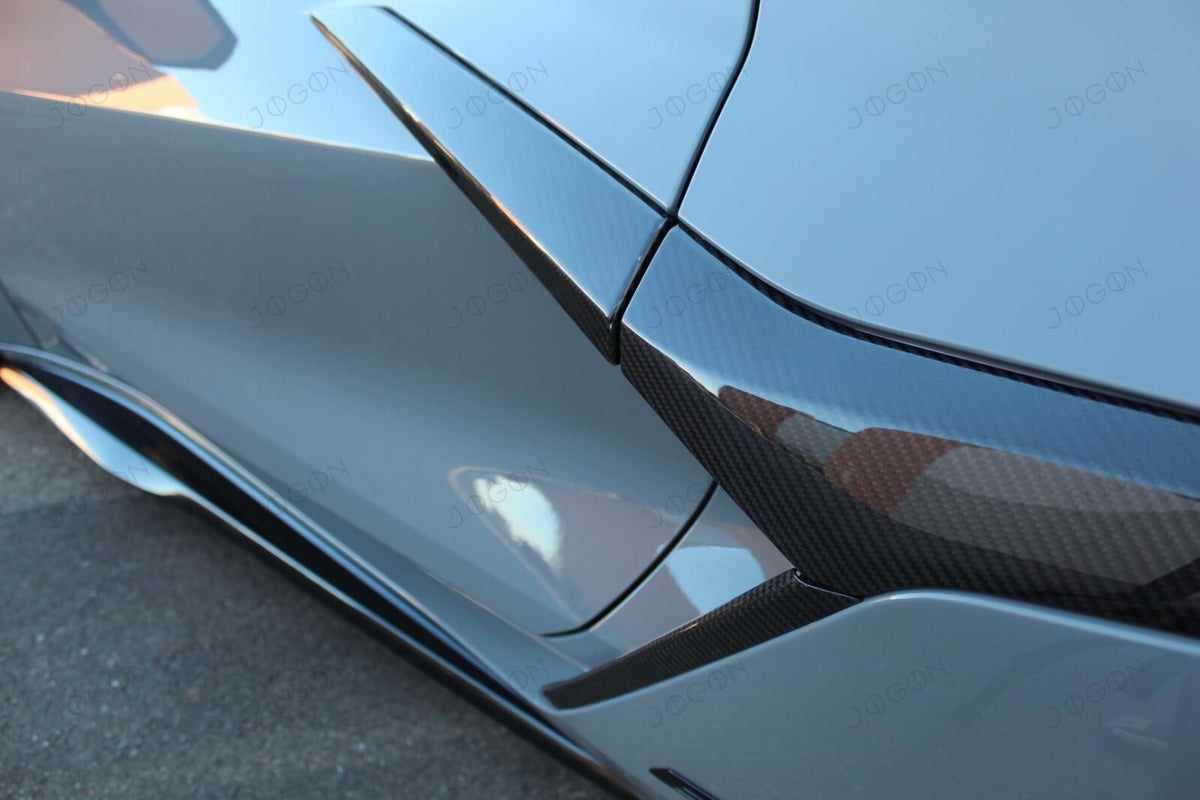 Side Fender Vent Door Garnish Dry Carbon Fiber for Corvette C8 Z06 D1WT0108A1
